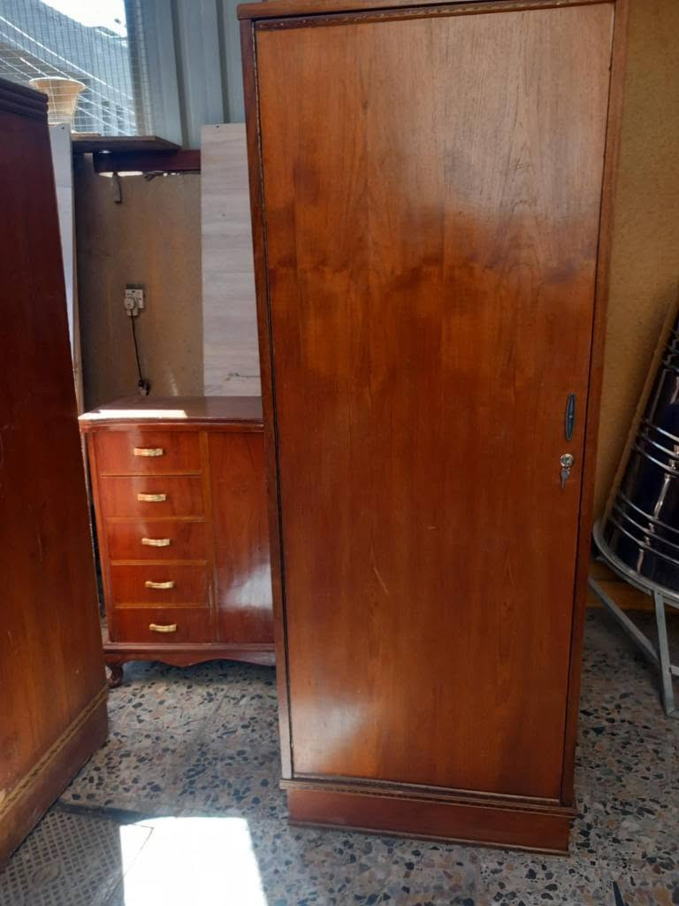 يا الله كنتور مستعمل باب واحده ب 100 قفل الاتصال علئ الارقام بي وتساب اتصل قبل لتجي خاف معزل رجاء العنوان بغداد الكرخ تقاطع درويش البياع شارع البداله الانتصارسوق اميمه فرع مجمع الرازي ع اليمنه منتصف شارع ع اليسرى خلف مي اور
***********
*********** بغداد, العراق
