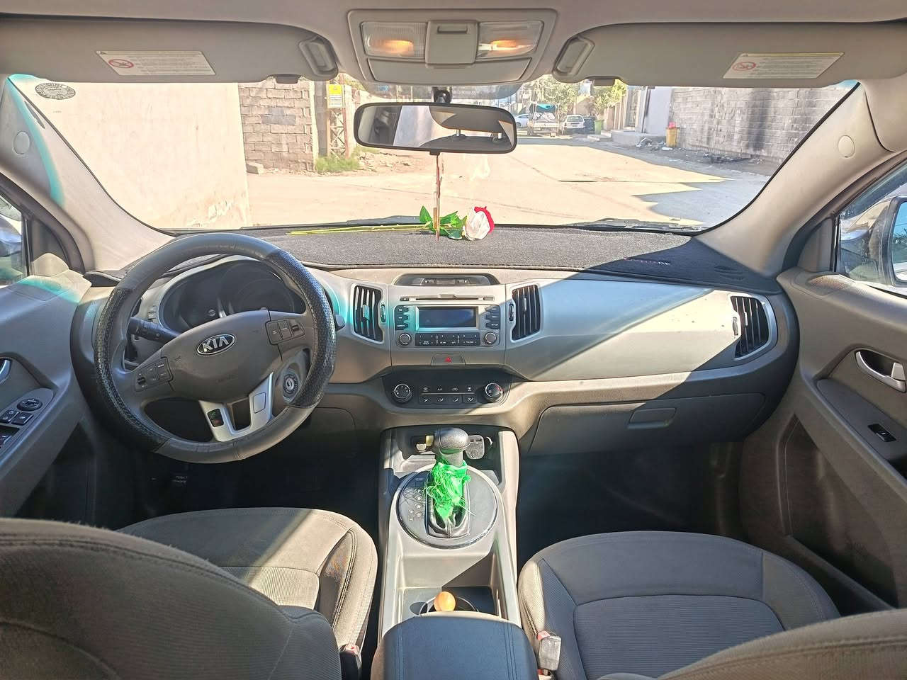 سلام عليكم
للبيع سبورتج 2013 خليجي مكينه2000
السيارة بدون تبديل بدون بارد صبغ فقط بيهة3قطع وبيهة
ملاحضه بسيطه رقم سليمانيه مكانه بعقوبه
***********
