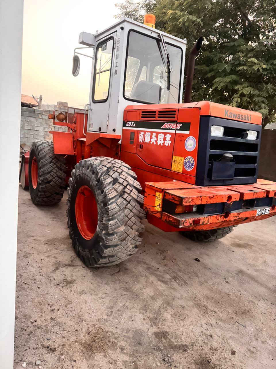 دخول جديد شفل كاوسكي حجم 60
داش تو وارد ياباني مكينه 6 سلندر هينو 
كيرميكانيكي تخم تاير شركه 
العنوان النجف شارع المطار معرض الإخلاص للمعدات الثقيله 
للاستفسار الاتصال على الأرقام التاليه 
***********
***********
المستورد إبراهيم الغزالي
