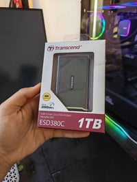 SSD خارجي • ١ تيرابايت • سرعة ٢ جيجابايت/ث