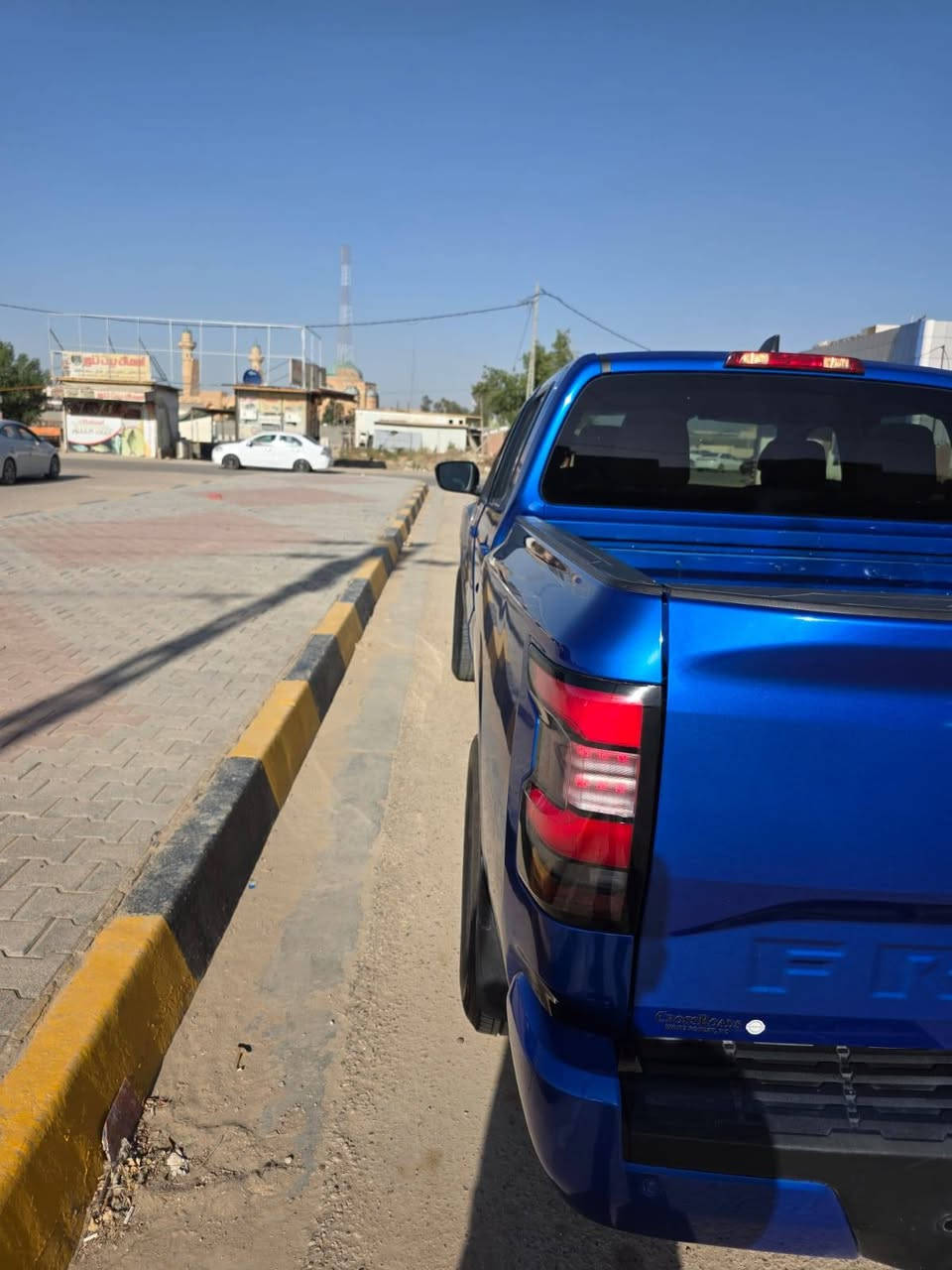 السلام عليكم فرونتير 2025 رقم اربيل محرك ٦ سلندر مواصفات شاشه كبيره ابل كار بلي رادارات كامره سياره نضيفه مكان حله شارع ٦٠
***********
