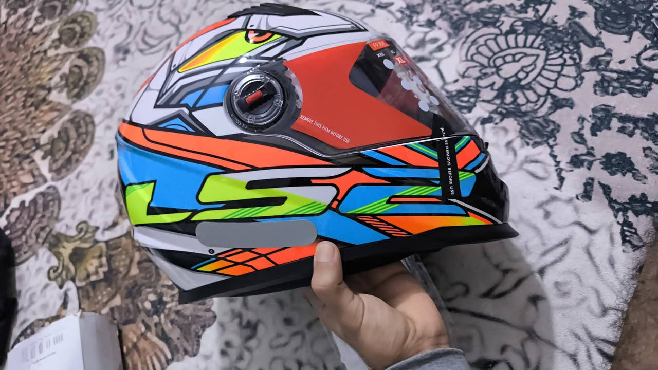 السلام عليكم 
تجهيزات دراجين 
سماعات خوذه 
خوذه 
ملابس سيفتي 
اي شي تحتاجه راسلني و تتدلل 
***********
