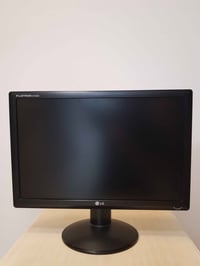 شاشة LG • مونيتر LG • شاشة كمبيوتر • شاشة 19 بوصة • منفذ VGA • LG 19 •...