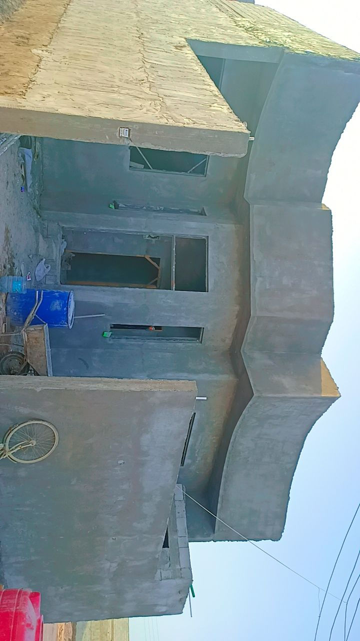 السلام عليكم لباخ من السماوه حاليا بالنجف   اشتغل باليوميه فقط او جارود عادي هم اشتغل *********** بيه واتساب الرقم
