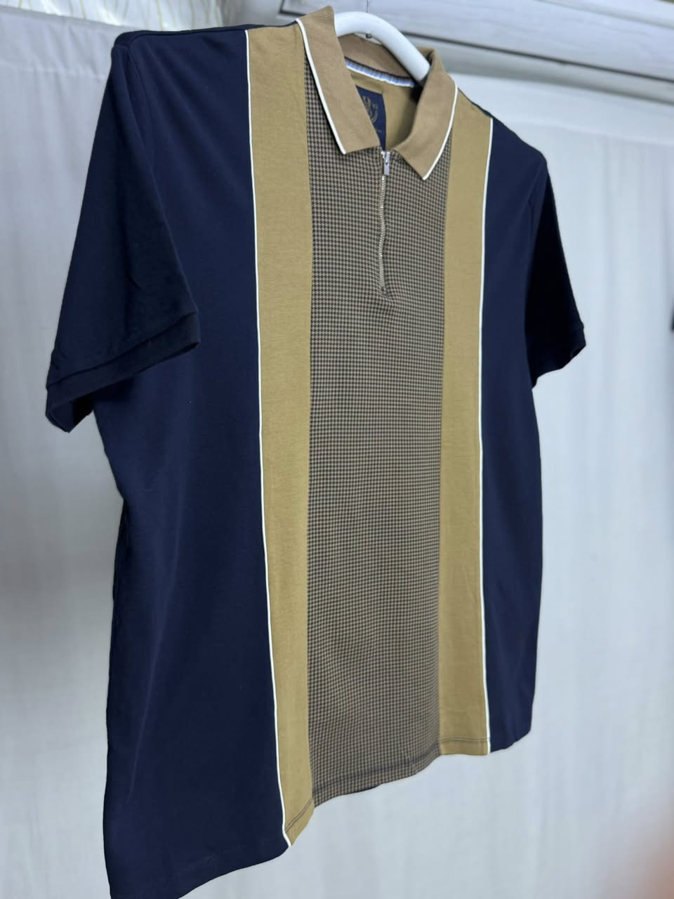 تشيرت (  NEXT )ما مستخدم 
القياس   XXL
النظافه 💯/💯  

يوجد توصيل 🚚 (بغداد -محافظات )
☎️رقم الهاتف :***********

للحجز -دايركت
