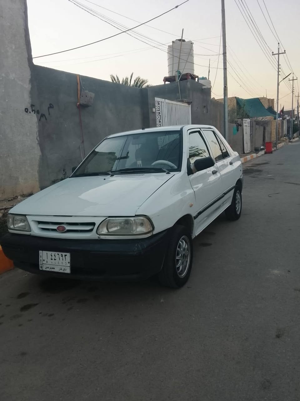 السلام عليكم
سايبة للبيع موديل ٢٠١٥

السياره نظيفه مكينه وكير نظيفات 

حداديه كهربائيات كلها شغالة 

تخم تاير جديد للتواصل على هذا الرقم 
السنوية ٢٠٢٨ السعر ٣٢ وبيها مجال بسيط

***********
