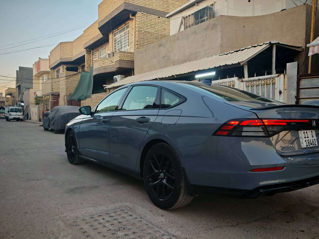 من رخصة الادمن بيع او مراوس 
. 
هوندا اكورد 23 فول مواصفات 
. 
حادث جانبي جدا جدا نظيفة.. 
. 
التفاصيل كاملة داخل الصور
. 
بغداد مكاني.. ***********
. 
. 
.
