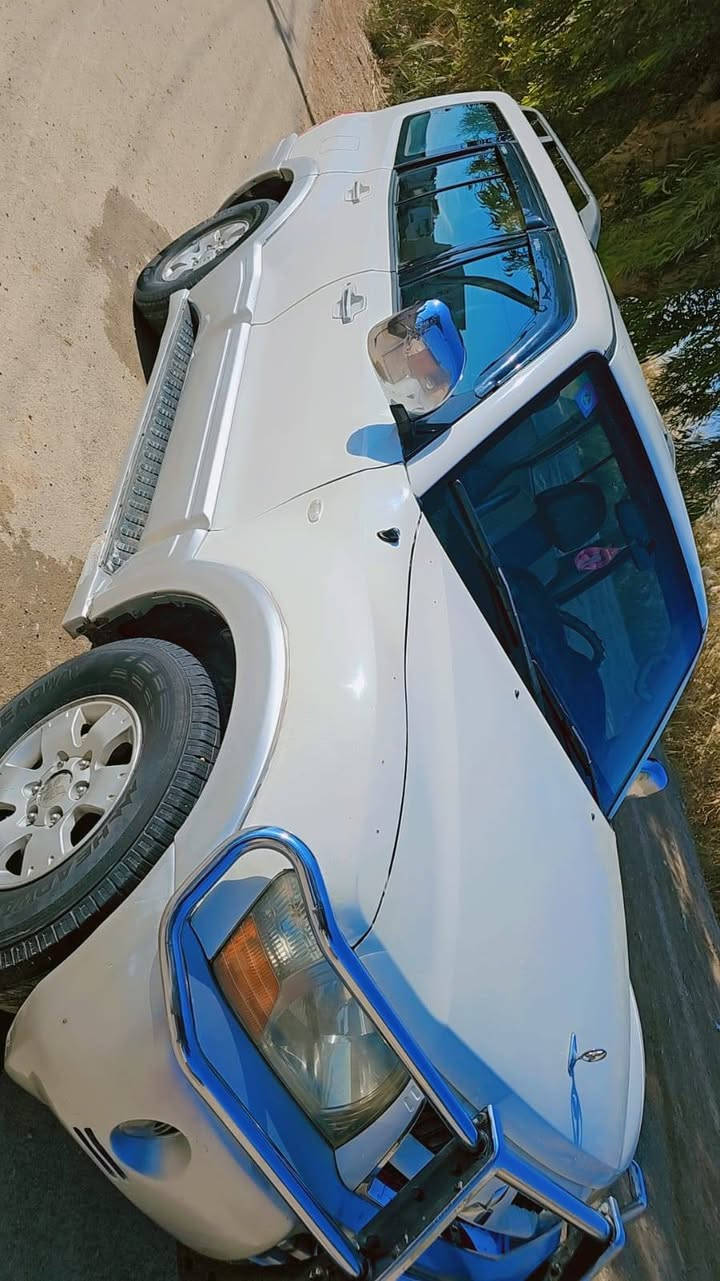 السلام عليكم باجيرو للبيع 207سياره جديده وضع شركه كفاله بيه شبر بارد فقط والباقي كفاله 6سلندر 3800المرغوب لوگير شغال خويه كامله لاستفسار اتصل ***********
سعر 120بيه مجال
