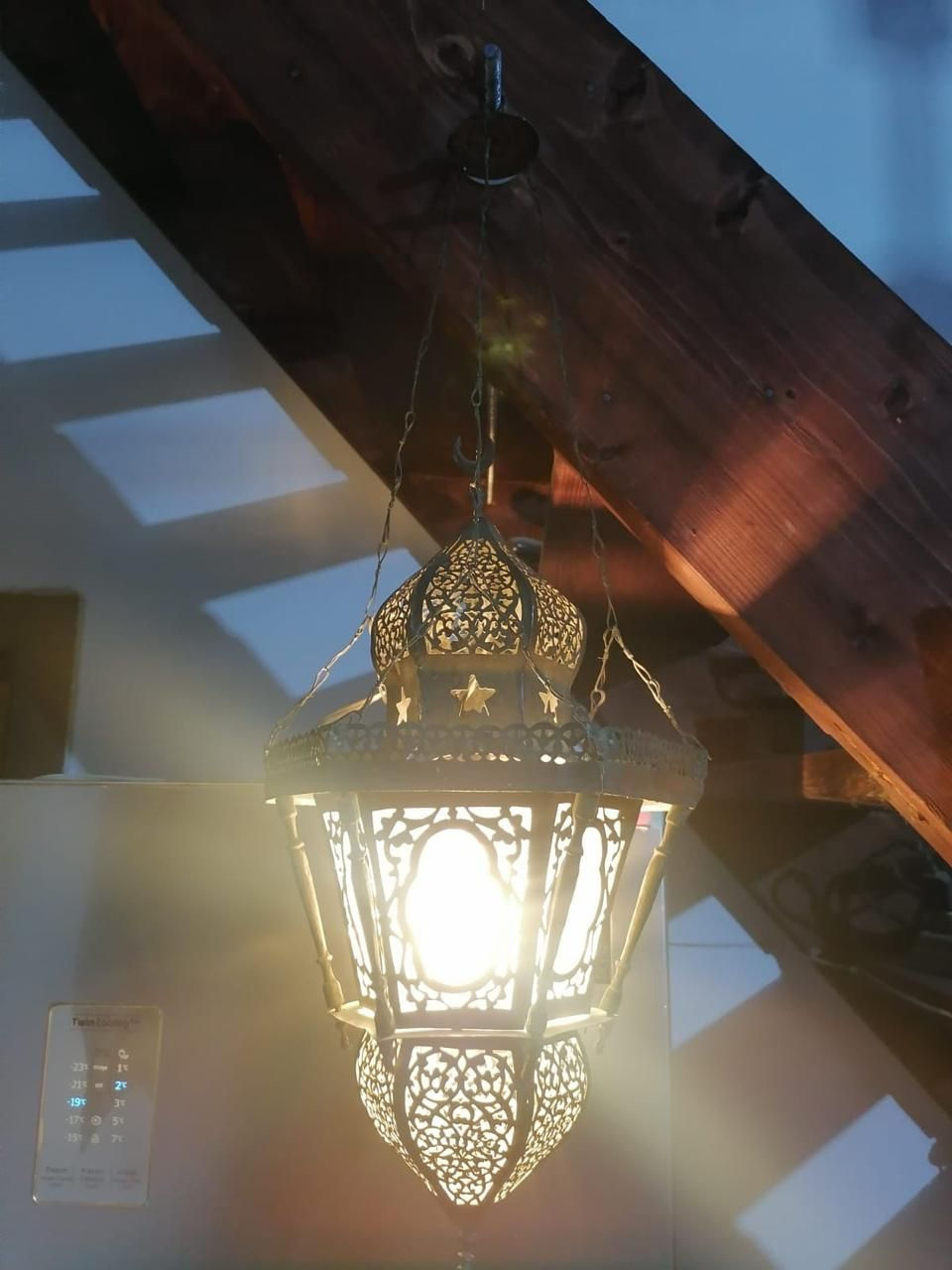 فانوس نحاس قديم نضيف جداً السعر ٦٥ ألف


**إذا كنت صاحب هذا الإعلان وتريد حذفه لأي سبب، رجاءا أرسل رسالة إلى الدعم الفني**