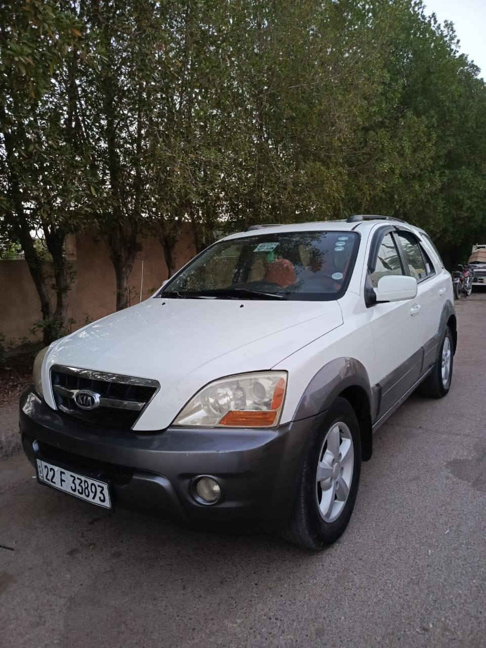 سورنتو 2009 خليجي فول مواصفات مكفوله من الحدث بيه فقط بارد بمكانين
6 سلندر سنويه 2030 بسمي 
مواصفاته كامره امام خلفي كشن كهربائي حساس خلفي امامي فته بل قمره والمري شفط سيره جاهزه من كلشي 
للتوصل ***********
