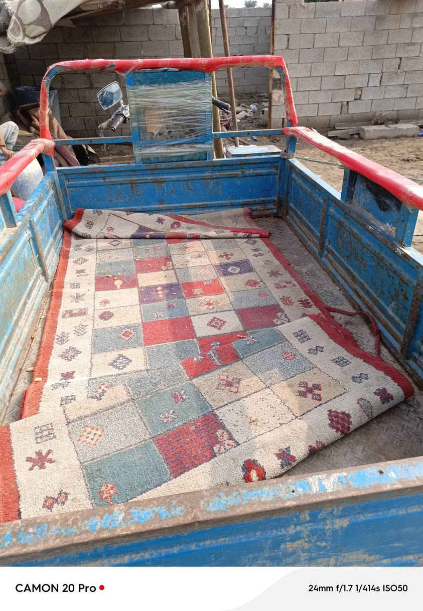 (مره خصت الادمن) سلام عليكم ستوته صقر موديل 21 وراق بغداد ستوته مامفتوحه. ونضيفه وعوزهه ترتيب بصيط شرايسعر واحد ونص وبيهه مجال بصيط   بكان ستوته كحلاء ستفسار ***********
