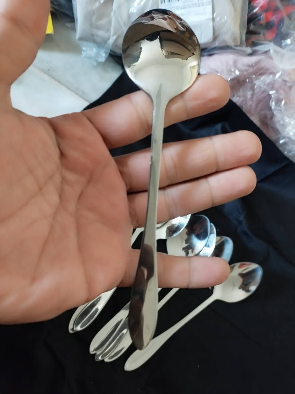 ملاعق الطعام عددهن 7قطع الوزن الثقيل على اول تم 2500


**إذا كنت صاحب هذا الإعلان وتريد حذفه لأي سبب، رجاءا أرسل رسالة إلى الدعم الفني**