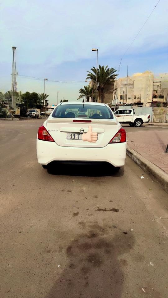 سلام عليكم
نيسان صني  هندي   للبيع 
ماشي 70 فقط 
موديل 2018
سياره كامله بس دير بانزين 
سعر 111$
عنوان سكن   شارع فلسطين 
هاتف ***********
