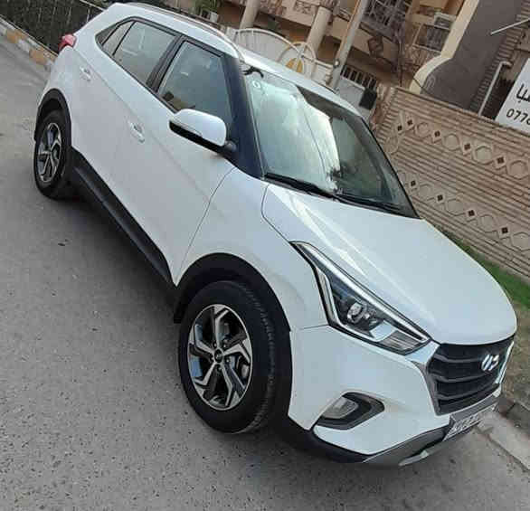 السلام عليكم هونداي كريتا  خليجيه موديل 2020  موصفات السيارة فتحه سويج حجم المحرك 1600 ماشيه 35 ألف
السيارة مكفوله من الصبغ السعر 15500$ رقم التلفون ***********
