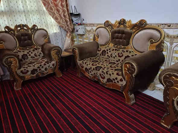 السلام عليكم تخم قنفات تزگام كامل نضيفات كلش السعر (٧٥٠)وبيهن مجال قليل الاتصال عل (***********)
