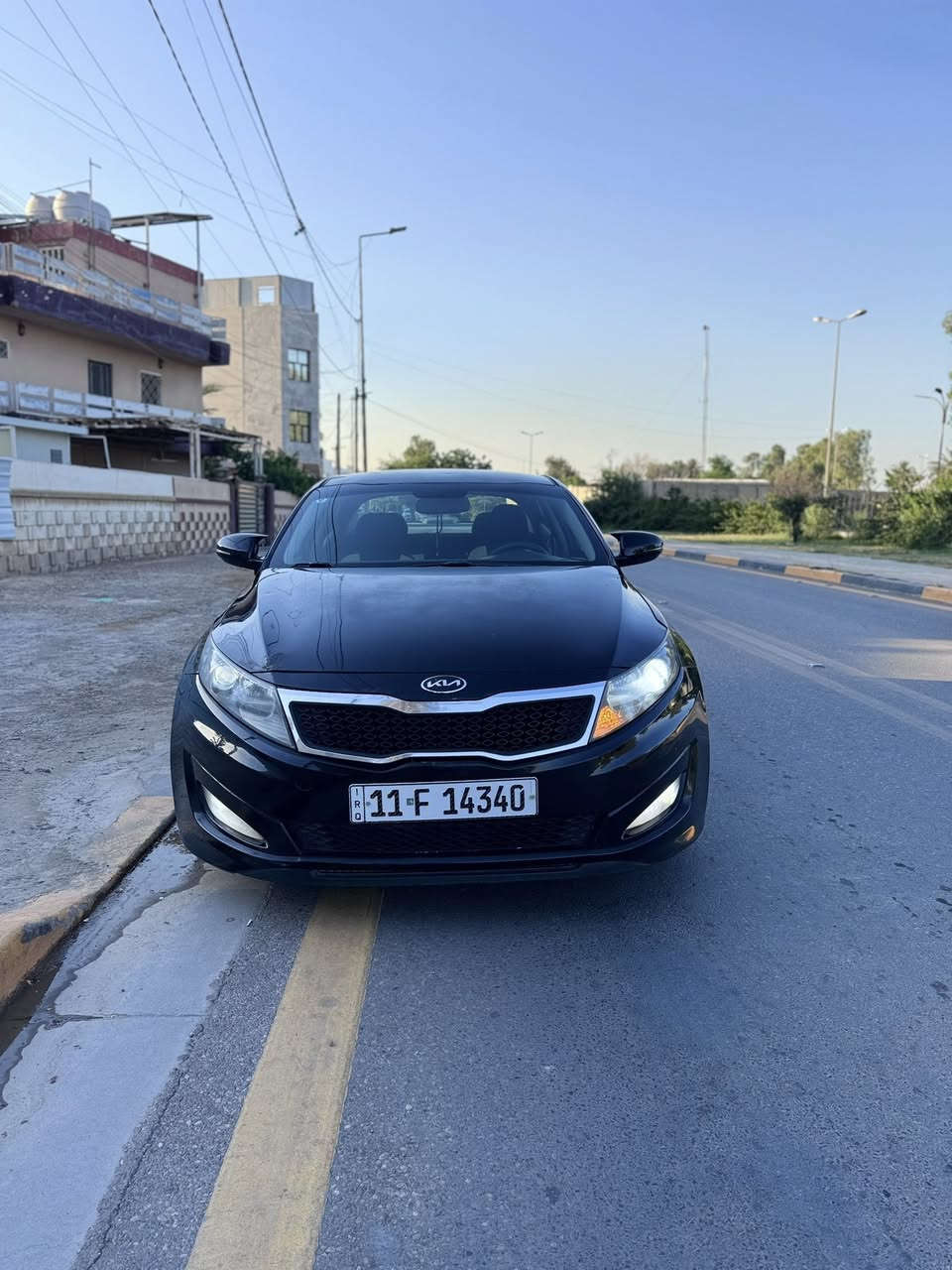 السلام عليكم كيا اوبتيما موديل ٢٠١٣ واود امريكي رقم بغداد باسمي مشروع وطني رقم جديد هزة ٢٨ مواصفات تحكم  استيرن ٤جهات ٣انضمة قيادة ايكو نورمال سبورت كشن السائق كهرباء شاشة كامرة اربع دسك اشاير بالمري منظومة زنون عال ناصي لوجكترات سيارة بيه صبغ نص الجاملغ الخلفي ونص قبق جنطة توحيد لون البنيد مرشوش رش بدون قطرة معجون والجاملغ الامامي الايمن تبديل قمارته جاردة  
السيارة كاملة مكملة كير محرك GDI 2.4  بدون تبخير او تنقيص  او نفخ من القبق خير من الله تبريد ثلج تدفئة نار تخم تاير جديد باتري جديد وياله جدد دسكات جديدة منظومة البانزين كوله جديدة من نوزلات ابلاكات عبوة فيت بم السيارة بالحقيقة احلى من صوره بهواي سعره ٩٧وبيه مجال السيارة باسمي للاستفسار *********** مكانه بغداد

