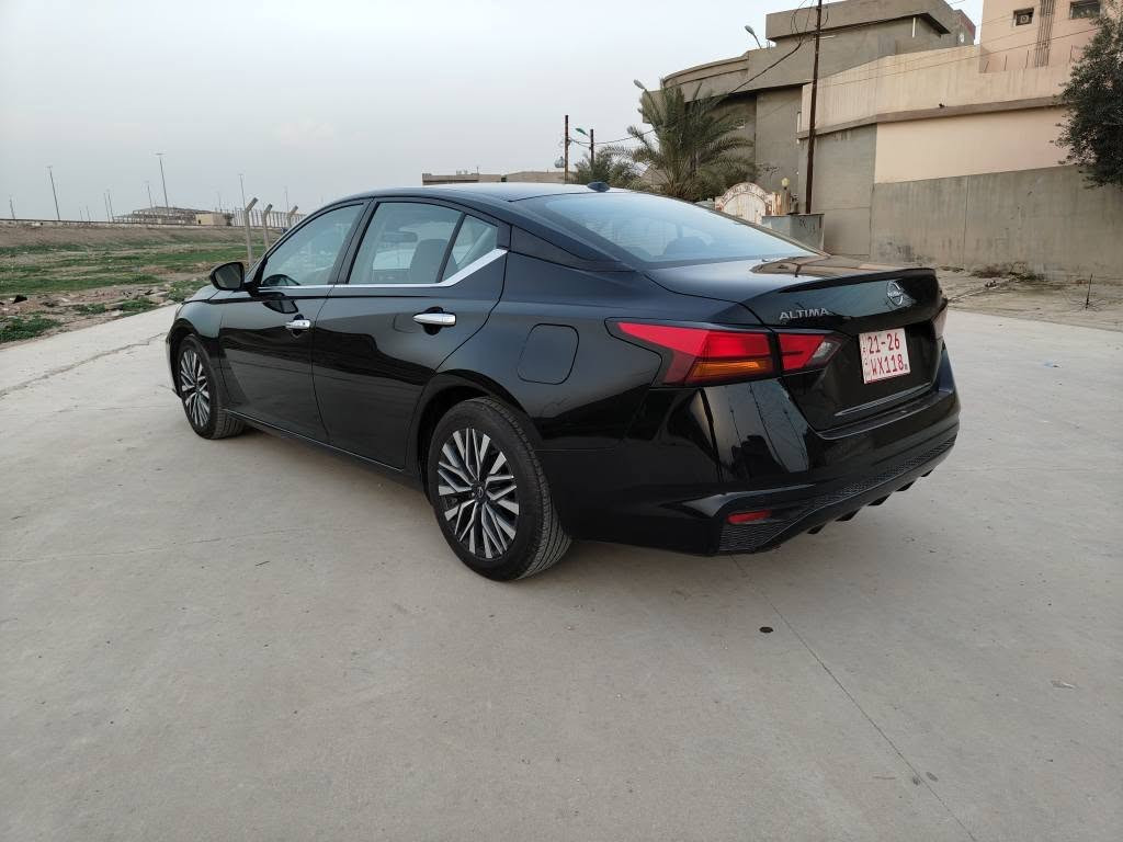 نيسان التيما 2024
مواصفات SV
سعر 142$
سياره ماشي 31الف
محرك 4 سلندر حجم 2500 تنفس طبيعي 
حادث سيارة بونيد و جاملغ صبغ بدون شواصي
ارباك فقط ستيرن طاك راجع بلادي شركه 
مكان كركوك 
للاتصال *********** كركوك, العراق
