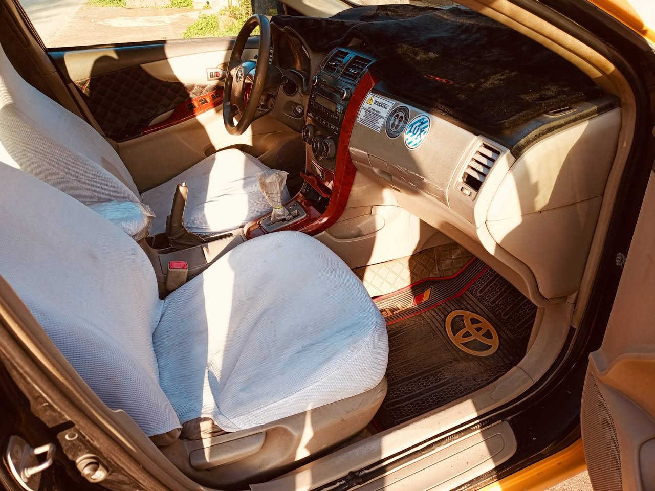 السلام عليكم ،،كورلا موديل 2008خليجي ضرر قطعتين مكينه جديده كير صدر كفاله بسمي تحويل ثاني يوم ،،،عوان ديالئ شهربان ،،،السعر 75اوبيه مجال رقم ***********
