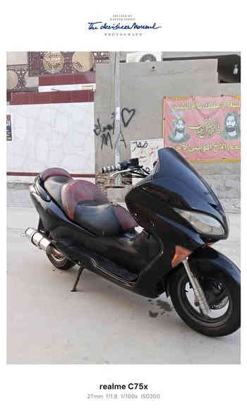 سعرها 900 باقي التفاصيل خاص 

الشراي يتصل 

*********** و عندي فورزات مزوده اليريد يراسلني و يدلل عنواني كوت حي الحكيم
