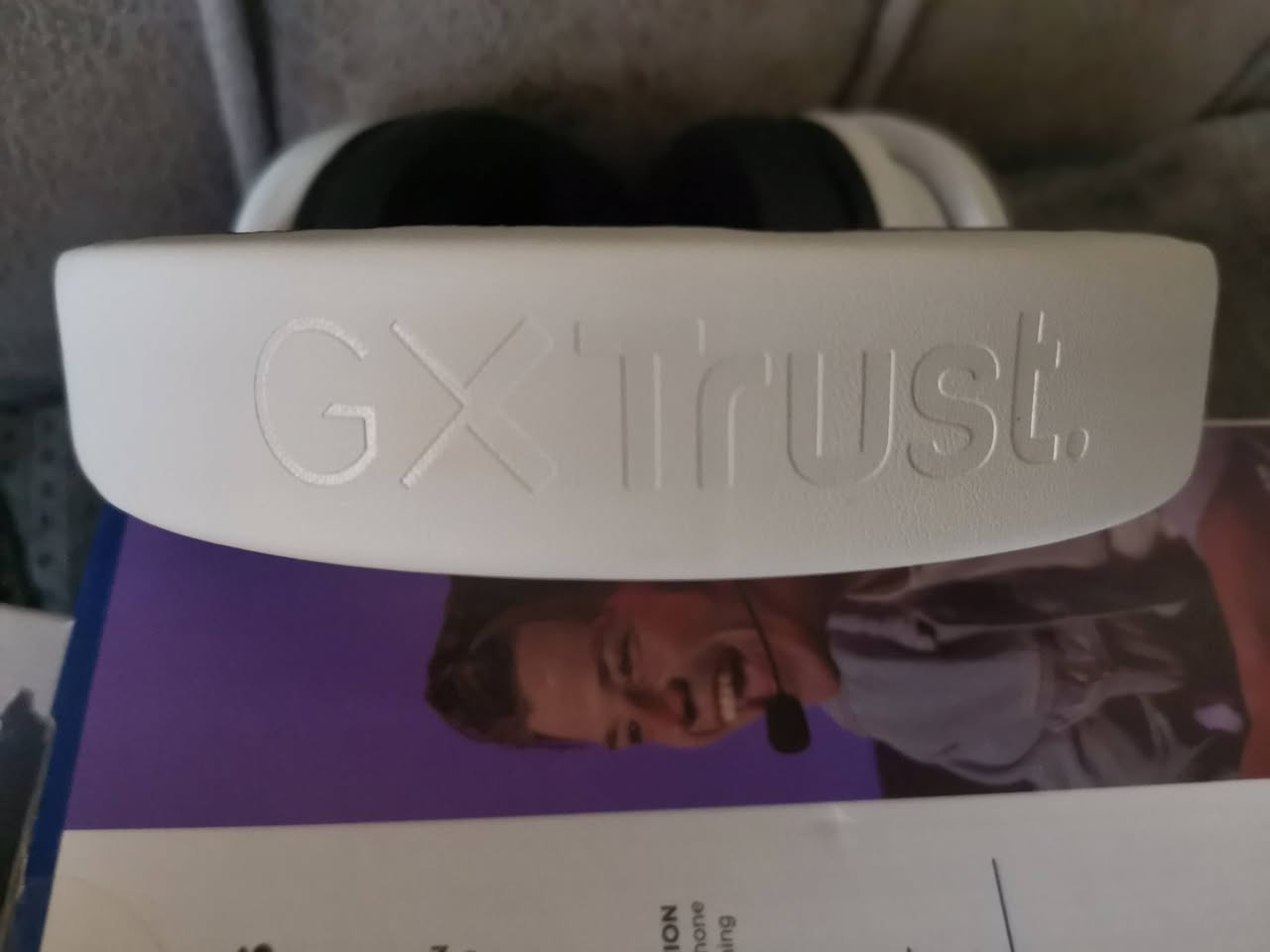 سماعة بلي
اللون ابيض
قطعه اصلي شرط الفحص والضمان
السعر ٢٠ ألف فقط
متوفر توصيل جميع المحافظات


**إذا كنت صاحب هذا الإعلان وتريد حذفه لأي سبب، رجاءا أرسل رسالة إلى الدعم الفني**