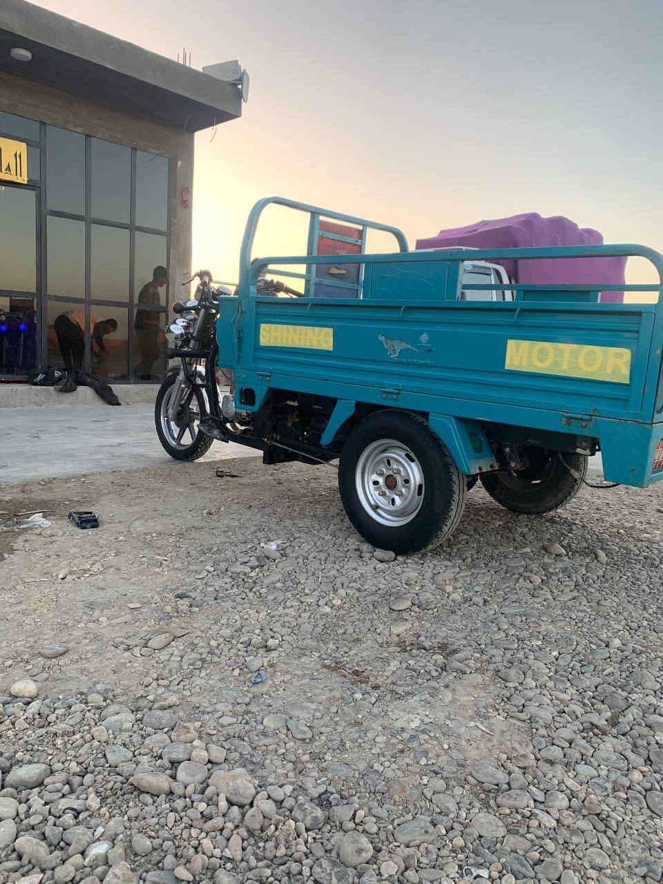 23لبيع وراق صولي وصل معرض موجود شاصي مكفول من الحيم من صبق ميكنه ما مفتوحه ستوته نكره سلف كهرابيات شقاله مكان بابل محاويل ناحيت المام سعر 1950الرقم ***********
