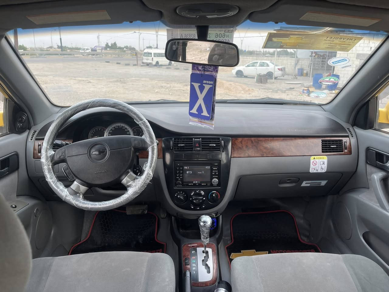 سلام عليكم ورحمة اوبترا خليجي موديل 11 مكفوله كفاله عامه من ضربه وصبغ ومن تبديل تخم تاير ويل كروم باتري جديد تبريد ثلج شاشه تاب كمره تحكم ستيرن حداديه جديده محرك وكير1600 لا تنقيص ولا تبخير جديد كهربائيات كله شقاله مصفرا هيه وقرامات تحويل مباشر مشروع وطني سنويه صار سنه من نفذت سياره ما نقصه شي السعر 65 وبيه مجال بصيط رقم الهاتف *********** العنوان البصره الزبير حي الشهداء غير متواجد عله الفيس ونسف عله الطاله
