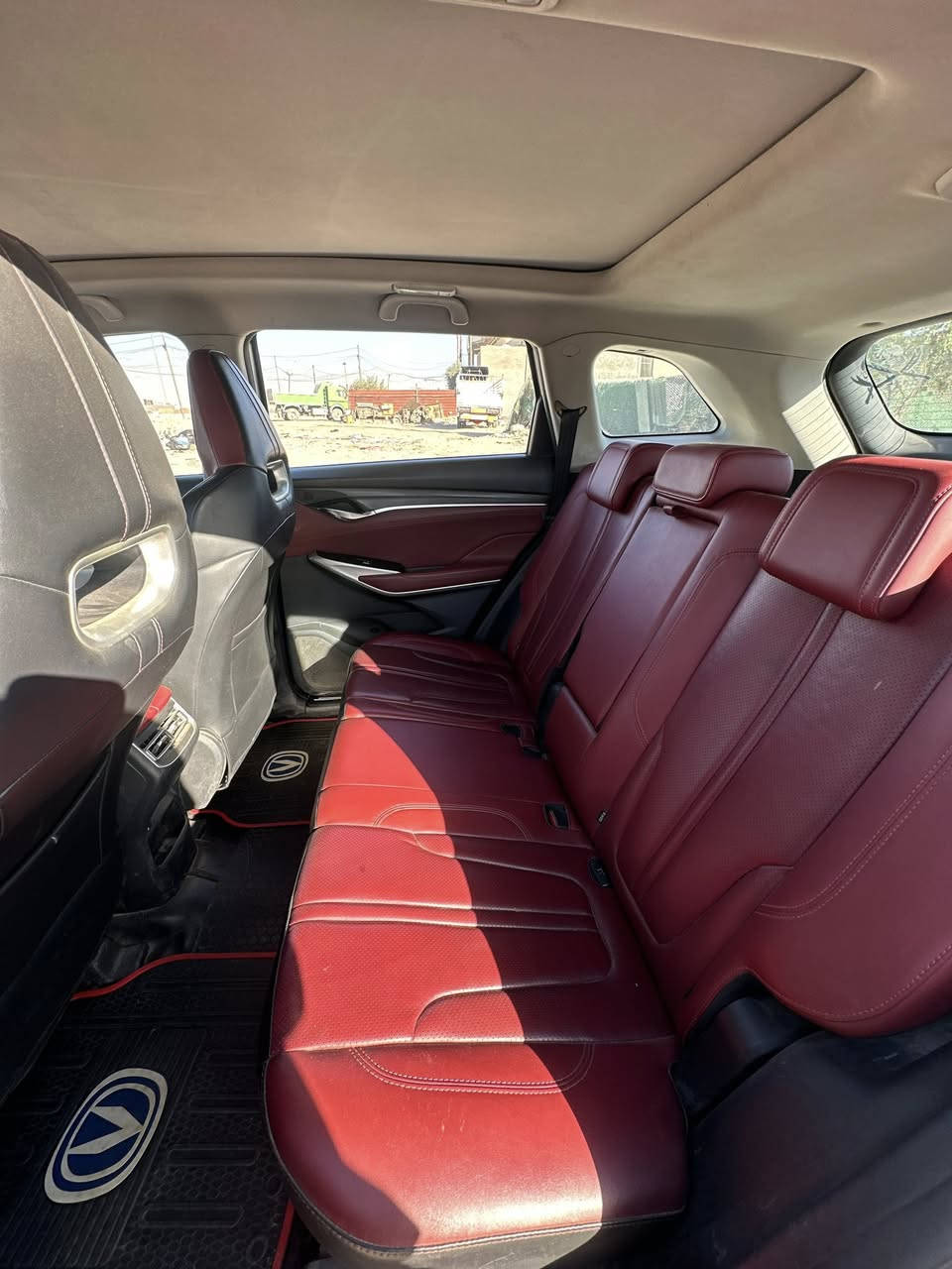 سيارة شانجان CS75 موديل 2020 
السيارة حره بأسمي سنوية جديدة 
السيارة غنيه عن التعريف بمواصفاتها 
صدر جديد جاهزة بدون نقوصات
بيها كم طخه بسيطات، ماشية 157

سعر السيارة 160 ورقة وبيها مجال ان شاء الله


**إذا كنت صاحب هذا الإعلان وتريد حذفه لأي سبب، رجاءا أرسل رسالة إلى الدعم الفني**