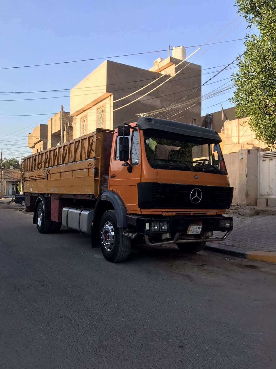 السلام عليكم مرخصة مدير الكروب المحترم البي موديل 86 طول البدي 7 ونص حجم التاير 22 ونص مكينه 8 سياحي مجموعه برينه سياره جاهزه وخير من الله باتري وتخم تاير جدد ***********
