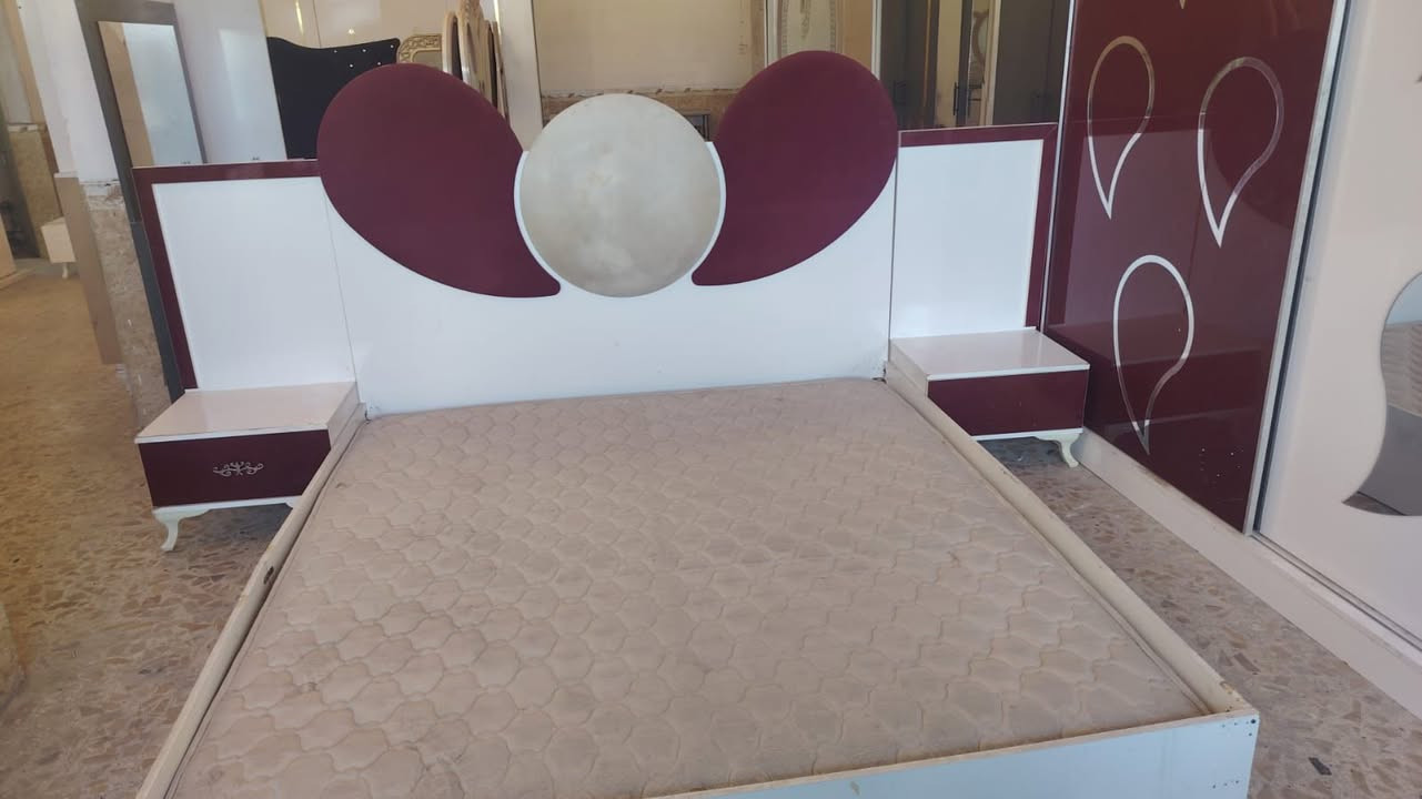 عرض خاص
٣٧٥ الف فقط
غرفه نوم تركي ٦ قطعه نضافه جيده بسعر مميز يشمل النقل والتركيب داخل محافظة النجف الاشرف *********** ***********
