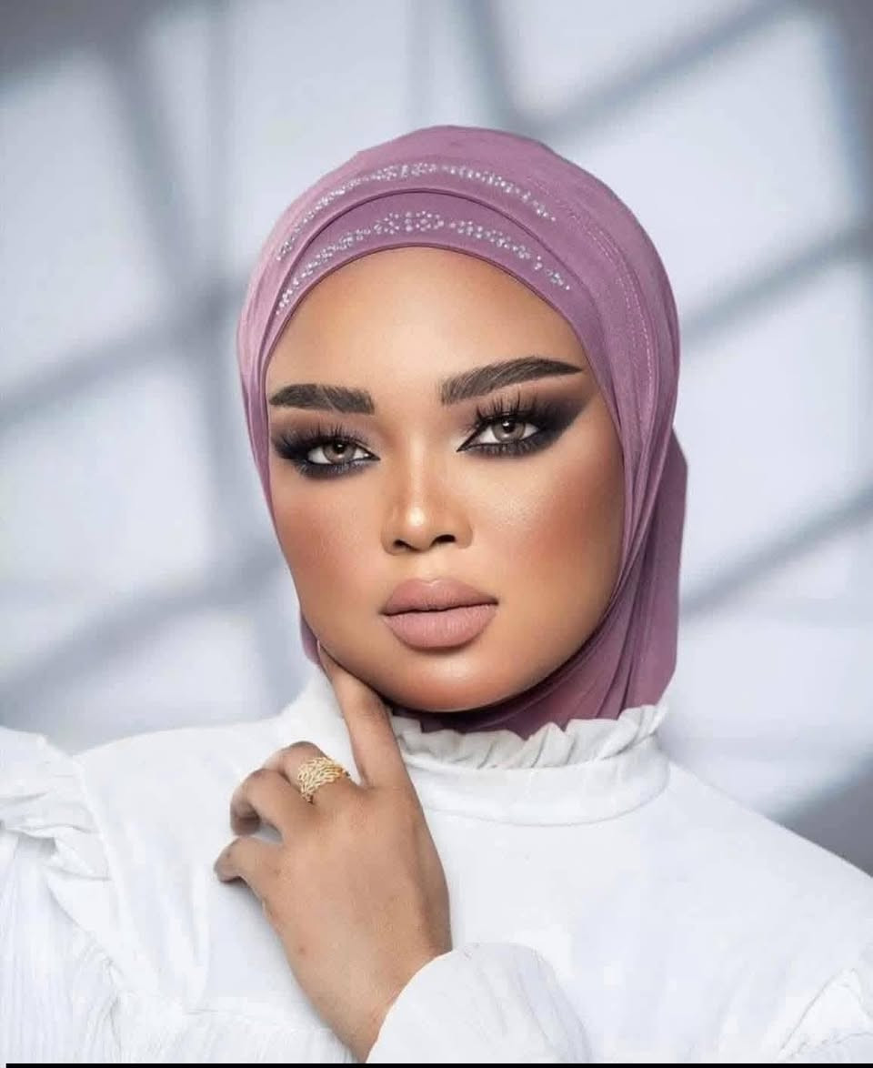 جديد 
  حجاب اميره فيزون قطعتين 
اسود ....الوان خامه جنن 
 ♥️♥️♥️♥️♥️للحجز مراسله خاص 
الكل


**إذا كنت صاحب هذا الإعلان وتريد حذفه لأي سبب، رجاءا أرسل رسالة إلى الدعم الفني**