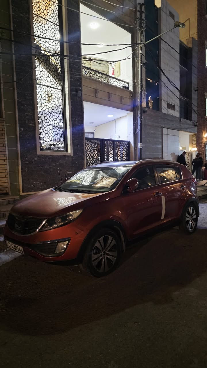 سبورتج 2013 فول مواصفات ماعدى البصمه بانوراما بيها شبر بارد بسمي رقمها اربيل الاتصال *********** مكانها بغداد المنصور
