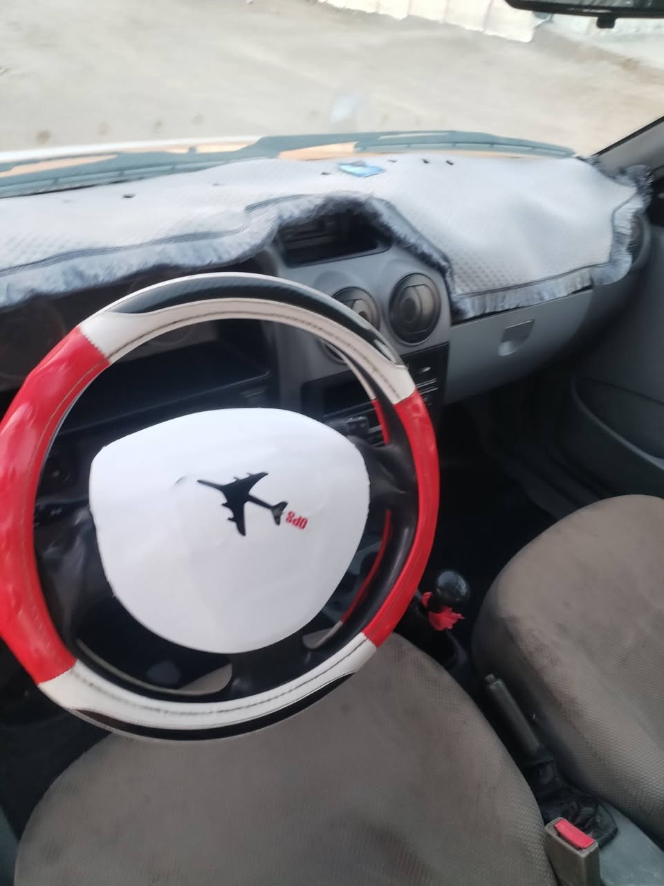 سلام عليكم سايبه مديل 2018بيه بنيد وجملغ السعر 42.وبيه مجال مكان السماوه الرميثه ***********
