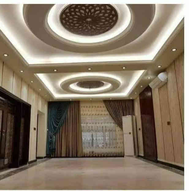 مستعدون لعمل بناء وعمل وتجهيز مواد انشائيه وتنفيذ هيكل وتسليم مفتاح نقدا......
سعر المتر مربع هيكل 200 الف 
سعر المتر مربع تسليم مفتاح 400الف
عقد رسمي يكون مع صاحب الدار وحسب الاتفاق على الاخرائط والمخططات وتشمل الامور الهندسيه والفنيه 
ومستعدون على عمل كافة أنواع السقوف الثانويه والواجهات الحديثه 
يرجى الاتصال على الارقام التاليه 
***********
