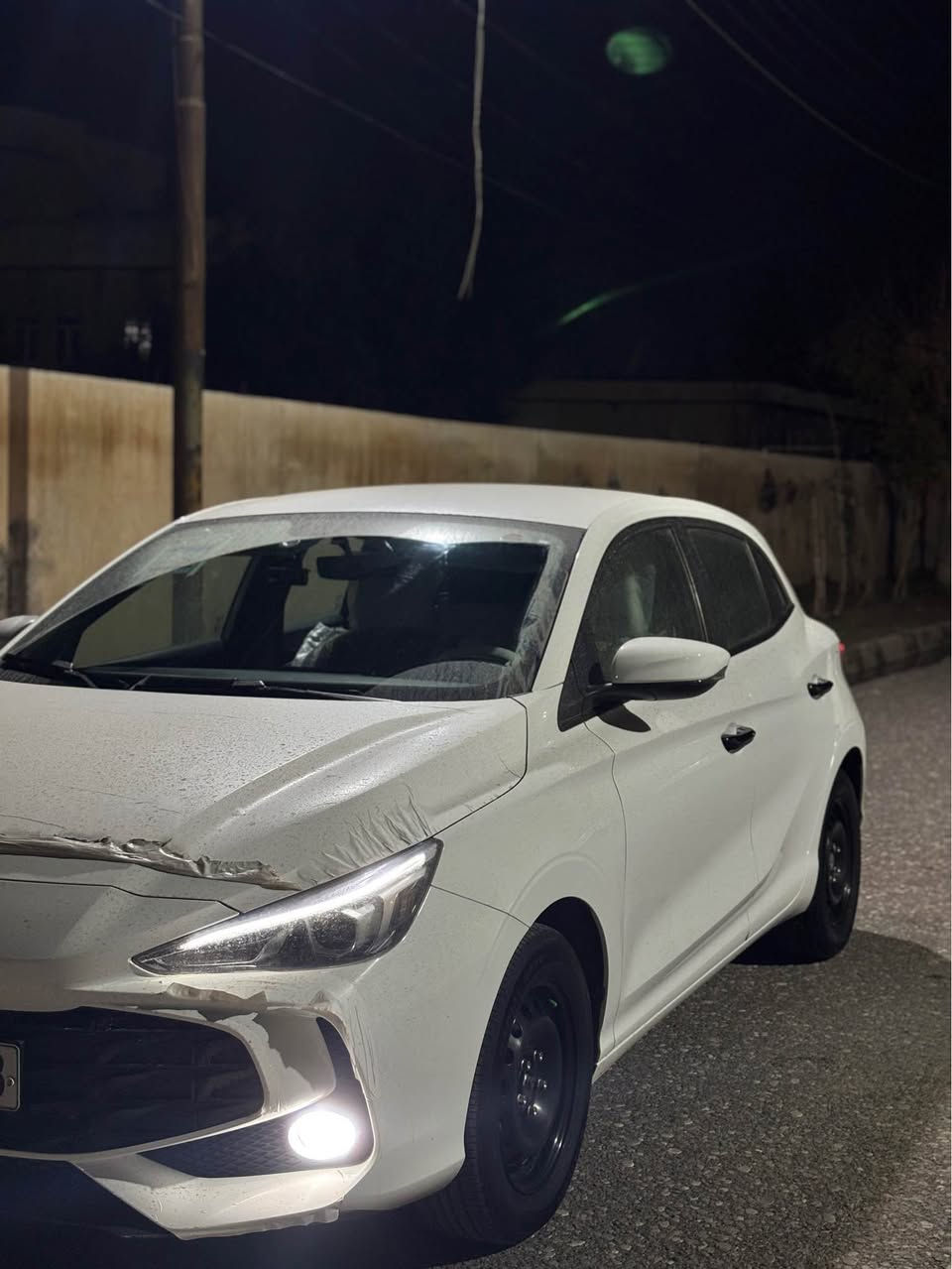 سلاو بەناوی خوای گەورە mg3سفری شەریکەی هەولێر سەیارەکە زەمانە زەمانی٦سالی لەگەلە سەیارەکە١٣هەزار کم ڕۆیشتیە سەیارەکە مالی دۆستە سپێرو قەحیەی بيلادی دەرنەهێندراوە سەیارەکە کلينەو نوقتە بەشەرت لۆک سەیارەکە تەقەو رەقەو دارو بەردی بەشەرتی فەحس سحر١٠٤ مەحمەلەی برايانە هەتا پێک دين   رەقەم تەلەفۆن(9561 066  0750 )واتسئاپوو فایبەر أربيل, العراق
