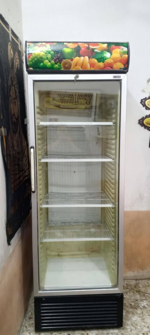 عارضات شرط الشغل بلادي وال يريد يراسل خاص وهذ رقمه *********** مكان نجف
