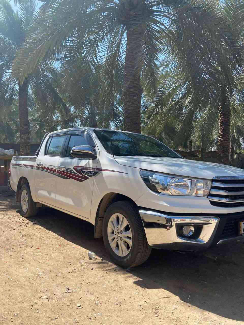 السلام عليكم بيكم للبيع موديل 22 بيها بارد بالشاملغ الامامي قد شبر السعر 275      ***********
