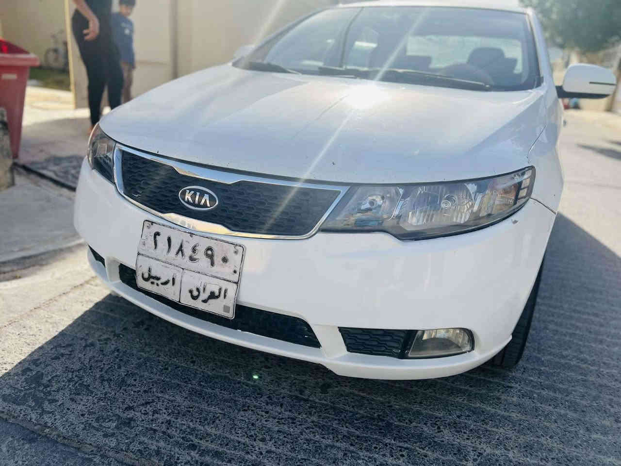 سلام عليكم 
من رخصت الادمنه 
سياره للبيع
سيراتو موديل 12 فول خليجي مواصفات  بصمه  فتحه 
سياره جديده  كشره نضيف كلش ال شاهد  دواخل مرتبه 
سياره  بيه طختين خفيفات 
وبنيد  مبدل  السياره شبه مكفوله تبريد ثلج 
مكينه نضيفه  شرط الفحص
 والكير شرط الفحص 
محرك 4سلندر 
اشاير مري 
                                          السياره مستعجل على 
                                                بيعتها  ماتنباع بهيج 
                                         سعر بلا ش
مكان بغداد 
شاشه السياره 
لايتات جدد 
سنويه ساقطه 18
السياره خير من الله جديده نضيفه شرط 
الرقم ***********
السعر 96 وبيها مجال
