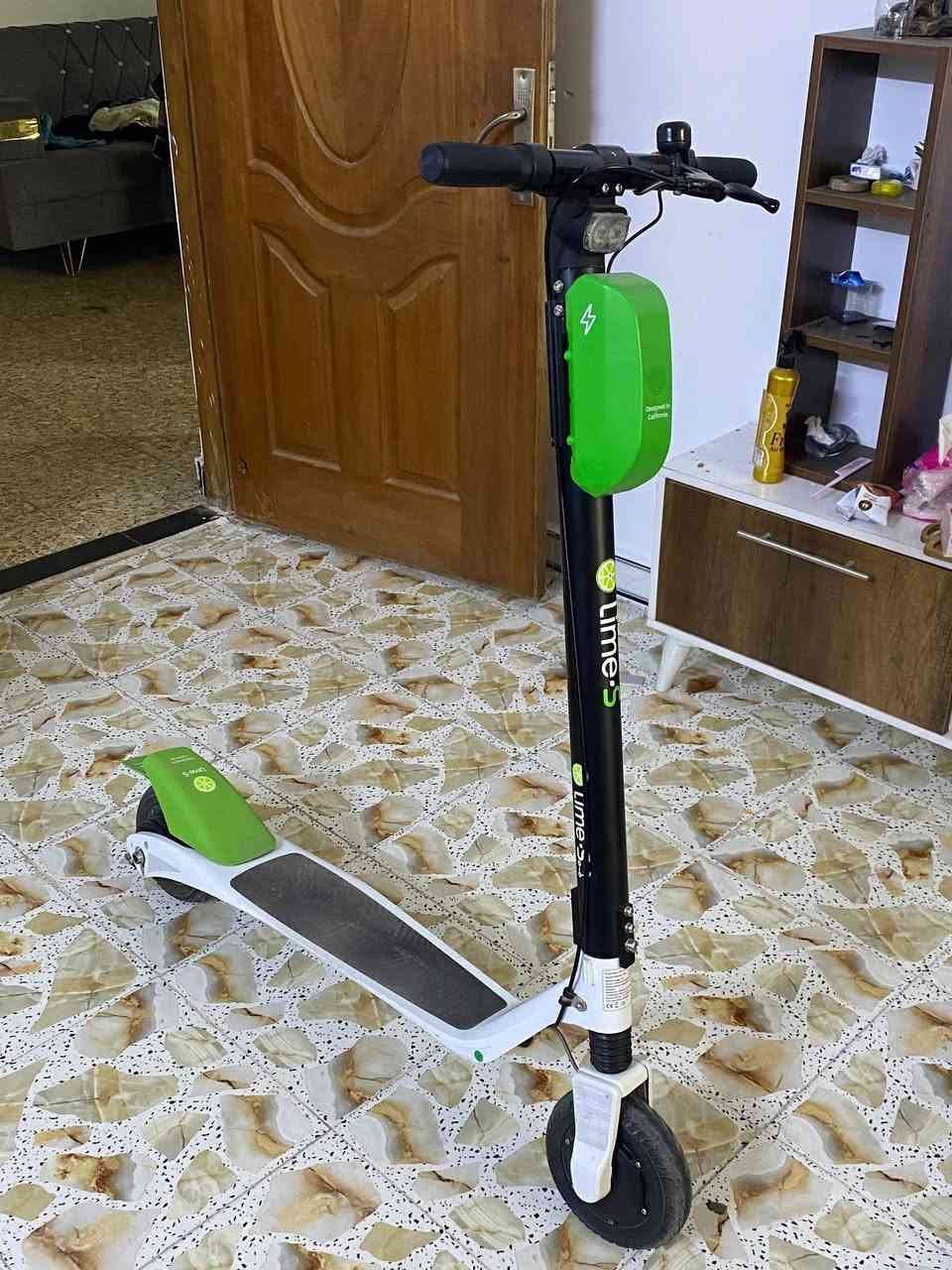 سكوتر لبيع استخدم قليل  العنوان البياع


**إذا كنت صاحب هذا الإعلان وتريد حذفه لأي سبب، رجاءا أرسل رسالة إلى الدعم الفني**