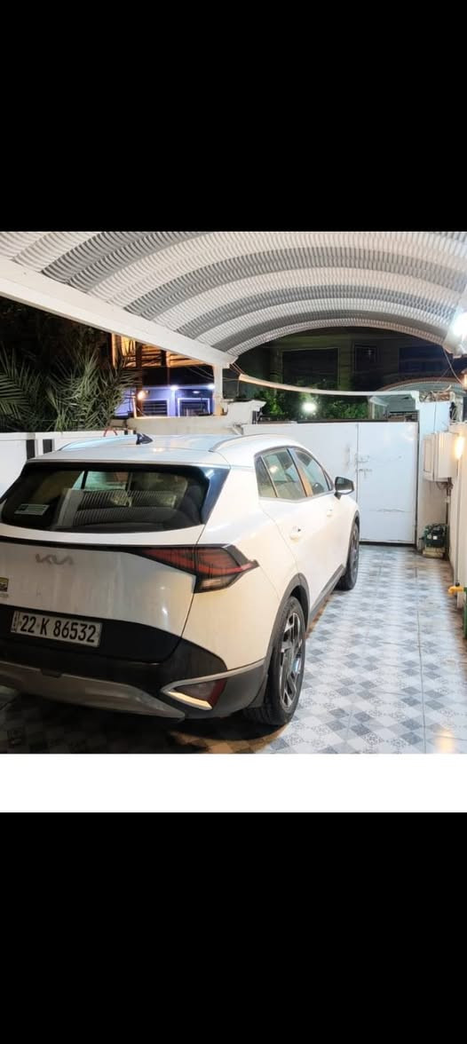 السلام عليكم سبورتج رقم اربيل للبيع في بغداد موديل ٢٠٢٤ مكفوله من الصبغ فول مواصفات ما عدى الفتحة ماشيه ٢١كم السعر ٢٢٥٠٠ دولار للاستفسار الاتصال على الرقم ***********
