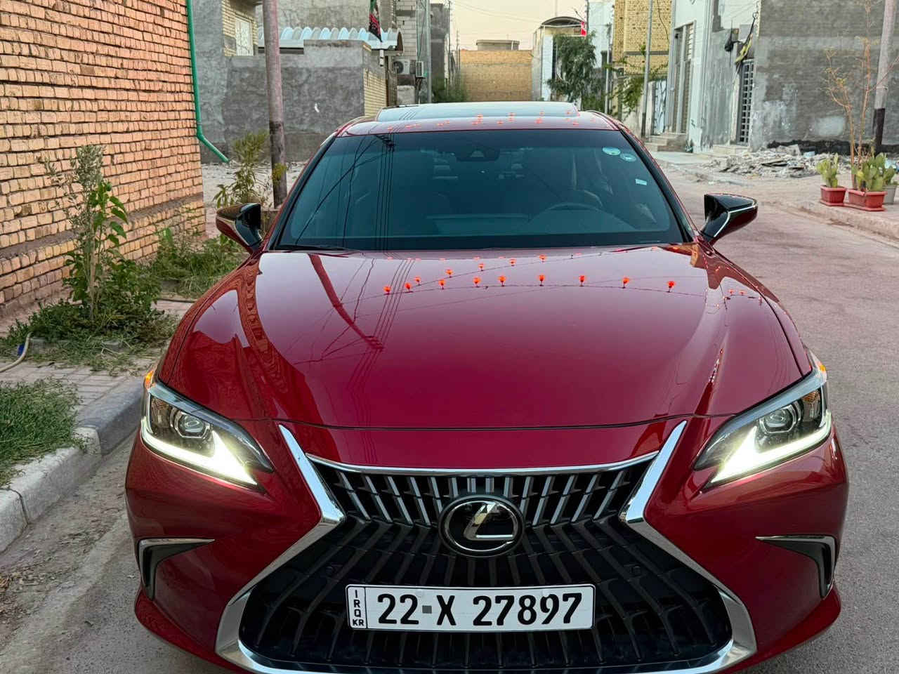 لگزس ES300H موديل 2024
ماشية 14 الف فقط .
جديدة جداً بحالة الزيرو .
مواصفات هيچ سيارة معروفة ما حاجة اعددها.
ضررها بابين جهة السائق مبدلات اصلي و مصبوغات .
السعر 278 ورقة .
مكانها البصرة .

*********** البصرة, العراق
