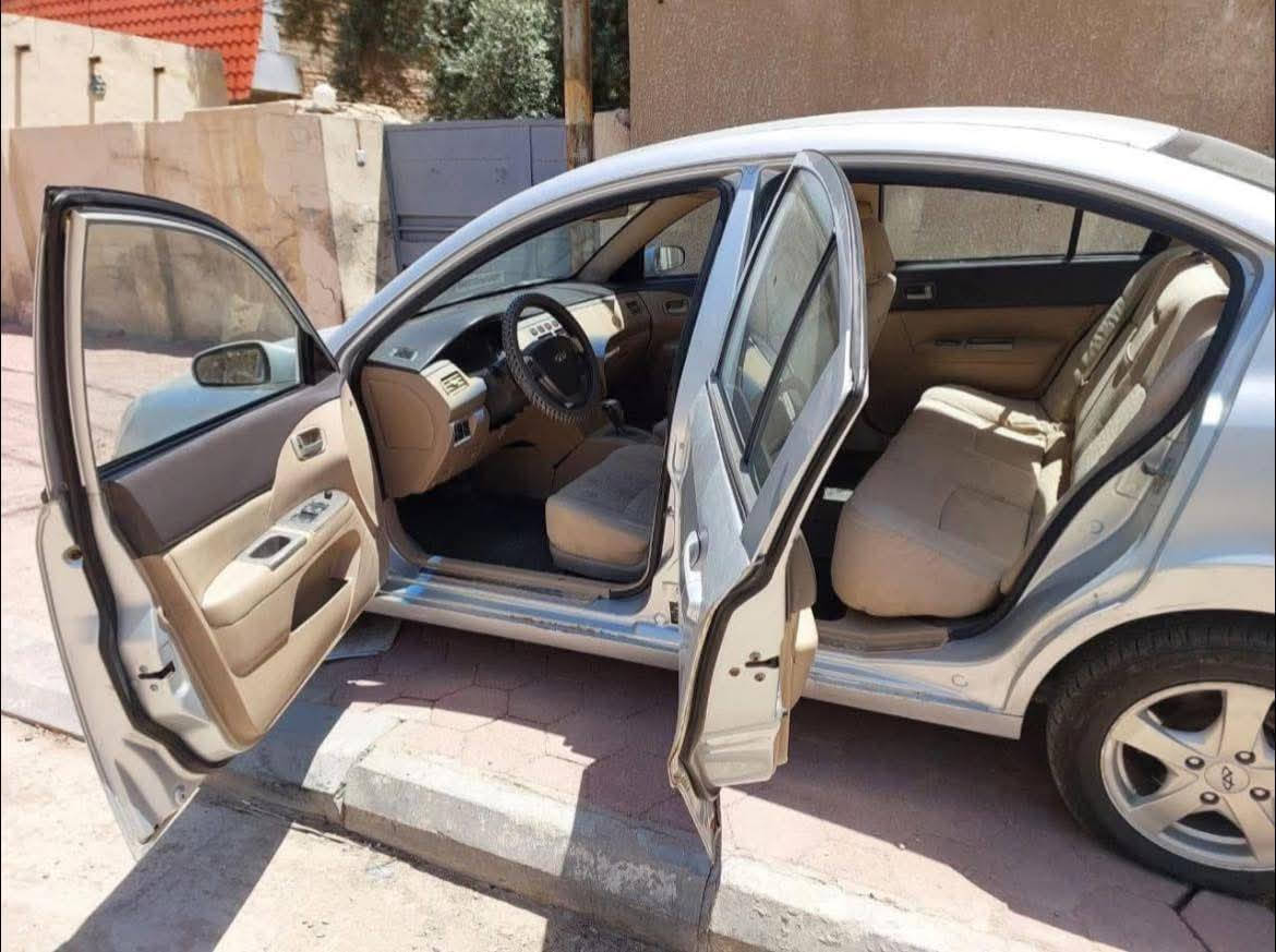 للبيع 2010مكينه كايمه
رقم بغداد مكاني نجف 
((راعيه مسافر ))
بس يجي يداور 30 وبيه مجال
سياره حلوه ونظيفه 
***********
