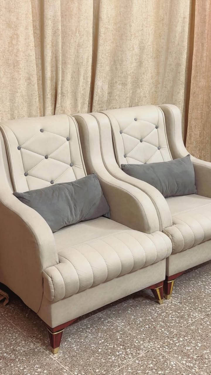 تخم كورنر
مرجوحه كبيره
دوشك ابو النفرين 
كاونتر 
العنوان بغداد /بلديات 
(وموجوده جربايه ام النفر )
الاستفسار ***********
