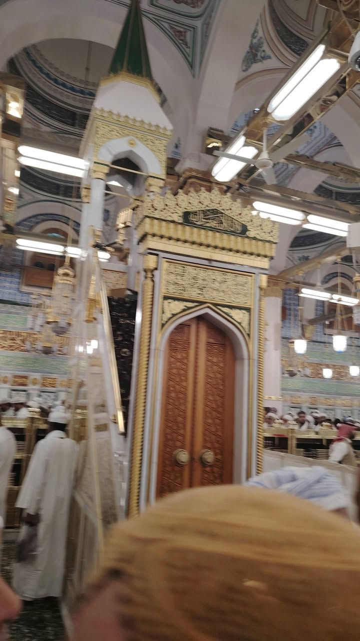 إعلان عن رحلتنا القادمة إلى الديار المقدسة بتاريخ 7/7 إلي 10 / 7 والسكن في محبس الجن، سارع بتسليم جوازك لضمان حصولك على مقعدك بالباص، الرحلة مميزة لأنها ستشمل جمعتين واحدة في المدينة والثانية في مكة المكرمة، في محبس الجن جهة السقايف خلال شهري محرم الحرام وصفر ،،، 
مكتب السعد للحج والعمرة 
***********
***********
يكون التسليم : عن طريق الدكتور عبد الرحمن علي مجول الكوير قريه العويجة أو مكتب الرشيد حمودي
