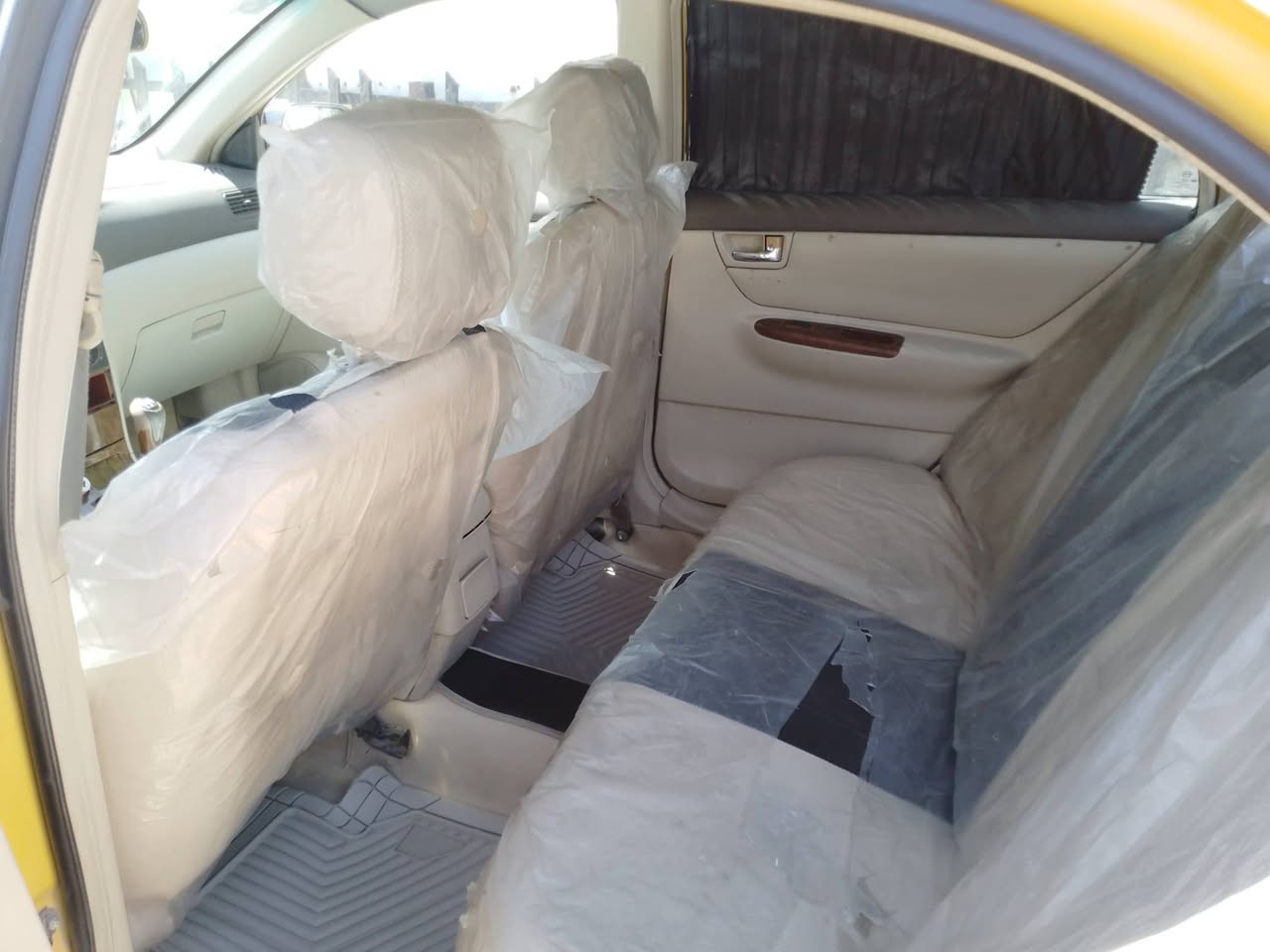 السلام عليكم بي واي دي اف3 م11
تبريد ثلج تخم تاير باتري جديد مكينه لا تنقيص ولا تبخير كير ومكينه الانسر دوشمه جديده ارضيه جديده عوزها شوي نواقص السياره تحكم مري شغال كامره خلفيه شاشه تاب كهربائيات كلها شغاله السياره خير من الله السياره شوفت العين بيها امبدل بيها باب خلفي وجاملغ مصبوغ  ***********
