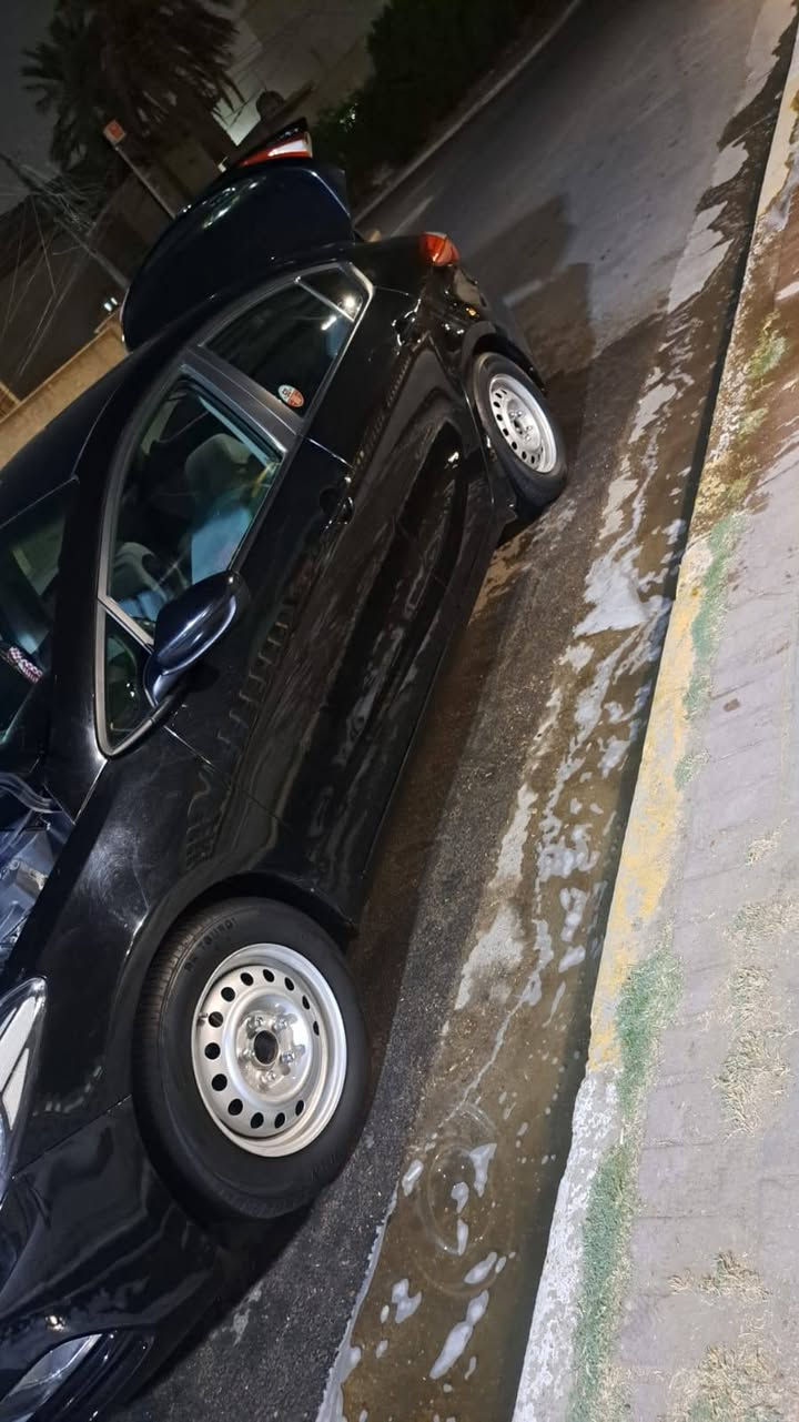 السلام عليكم مرة خصت مدير الكروب كيه فورتي موديل ١٦ ليبل واحد السياره ماعدا البنيد مبدل فقط حوض مكفول تكم مكفوله الشواصي مكفوله السعر 95 وبيها مجال قليل والسياره بأسم اخوي واخوي متوفي وجاي اراجع بقسام الشرعي يكمل القسام الشرعي تتحول السياره مكان السيارة بغداد حي العامل 
رقم الهاتف:***********
