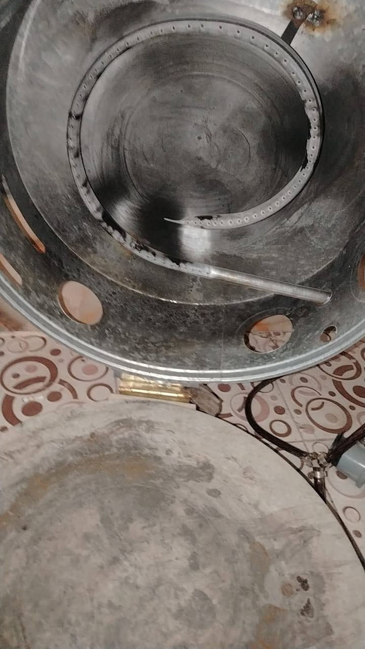 السلام عليكم ورحمة الله مليكانه للبيع اب ٣٠ الف أو تنور غازي مستعمل نظيف كلش اب ٣٠ الف الي يردهن يدخل خاص


**إذا كنت صاحب هذا الإعلان وتريد حذفه لأي سبب، رجاءا أرسل رسالة إلى الدعم الفني**