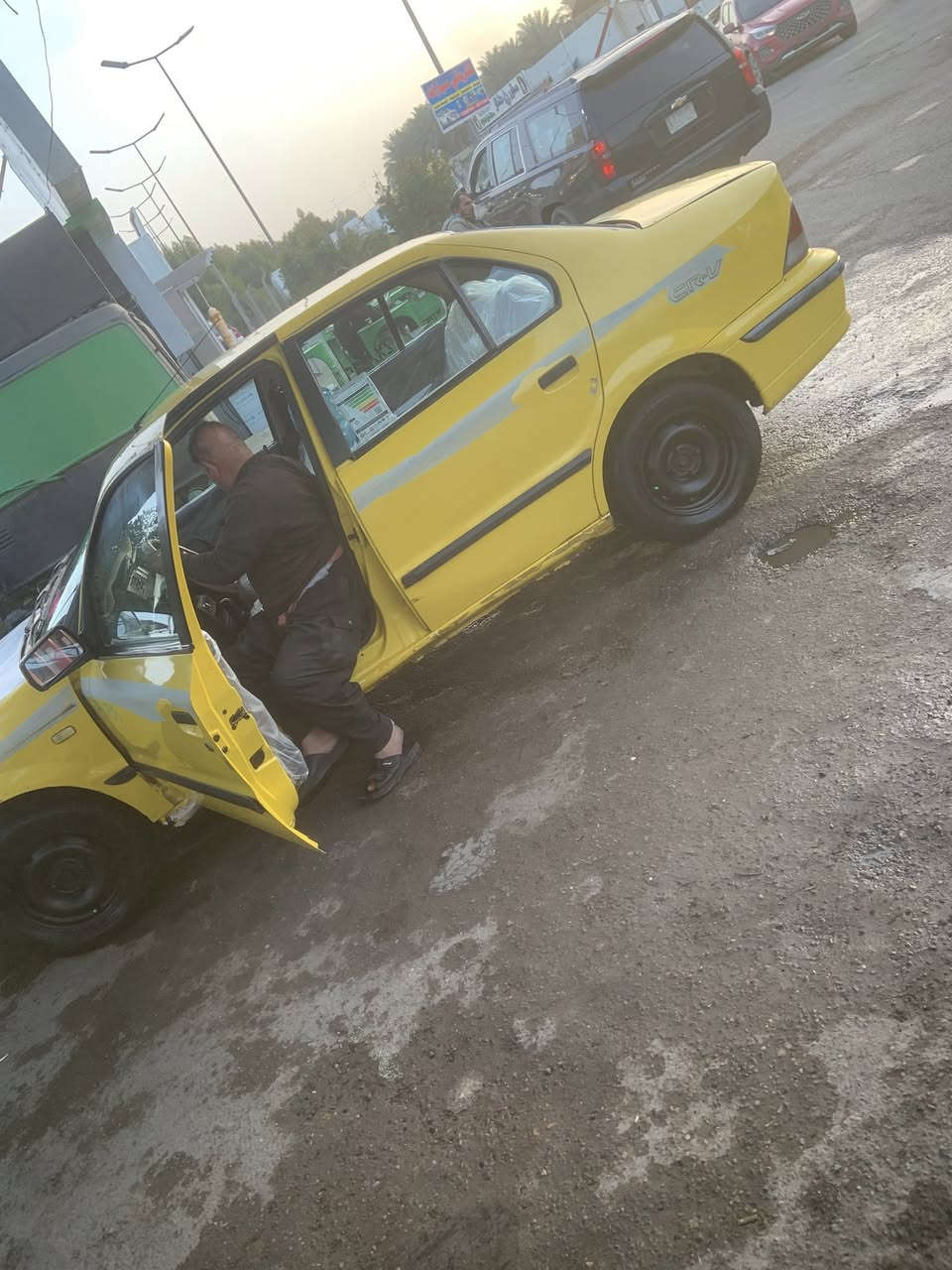 السلام عليكم للبيع سمند مديل 2009

سياره جاهزه. تبريد شغال كير مكينه حلوات 

كهربائيات كله شغاله تخم تاير نضيف 

داخل نضيف رقم بغداد الماني سنويه عضم عاج 

خط وبحث عدي سياره مال عيشه  شرط التحويل 

للستفسار *********** مكاني بغداد الدوره

عليه 500غرامات وهيئه استلم صافي 16ورقه
