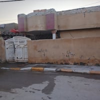 بيت • ٢٧٥م • الألبان شارع المدارس