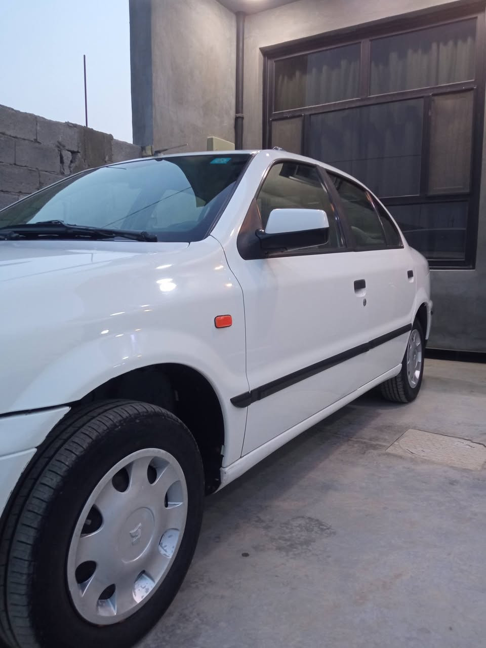 سلام عليكم من رخصه الادمن
سمند للبيع 2009 كفاله عامه من كير ومكينه بدون صبغ ولابارد بسمي رقم بابل سنويه لل 2027 
رقم الهاتف ***********
