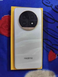 ريلمي 13برو بلاس اخو جديد  مستخدم كم يوم ذاكرة 512%12 سعر 400 بكان بغد...